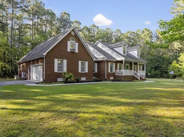 10750 Centennial Rd, Disputanta, VA 23842