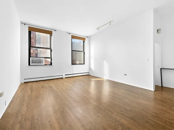 250 Mercer Street image 1 of 16