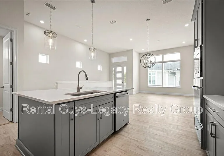 42 Banfield Ln — Photo 21