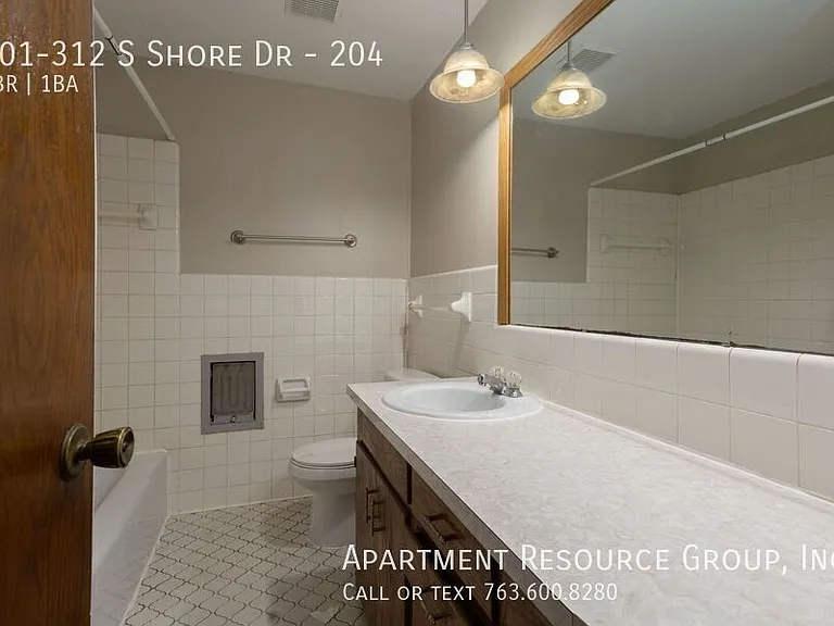 301-312 S Shore Dr #204 — Photo 8