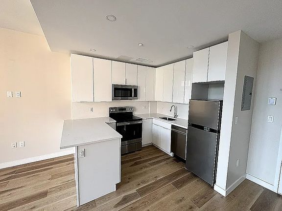 5th image of 83-61 116th St #O4d