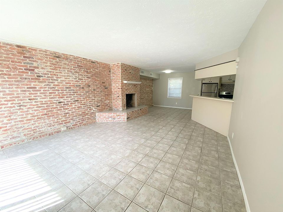 1st image of 1309 Blair St APT 1