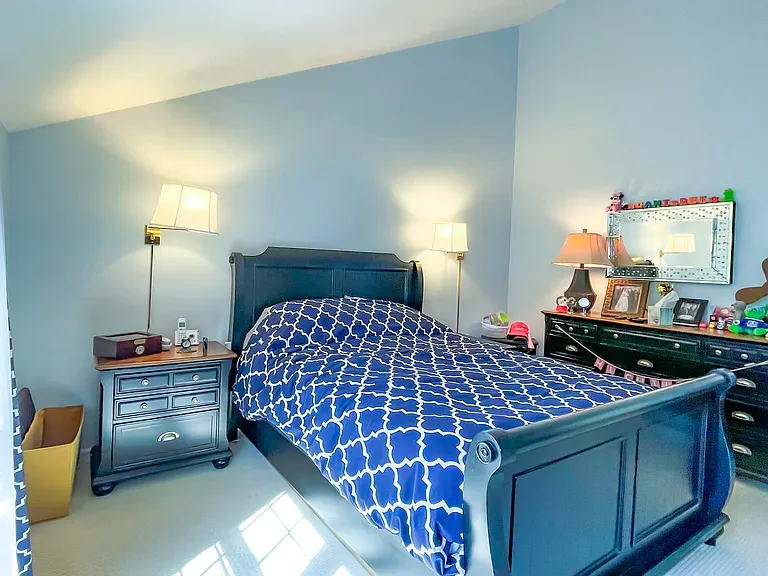 20 Hubbard Ln #106 — Photo 23