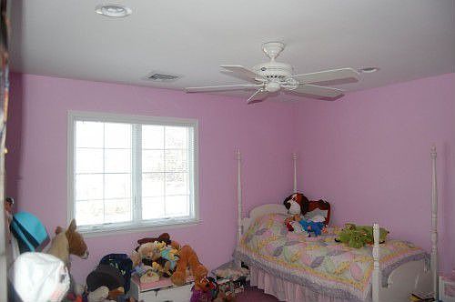 1st image of 27 Hawthorne St