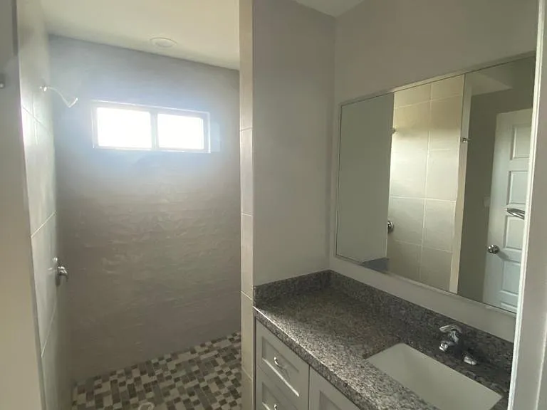 7100 Via Del Mar Cir #5 — Photo 14