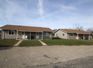 101 N Walnut St, Reinbeck, IA 50669