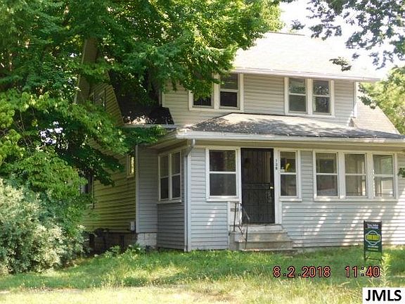 2nd image of 138 W Euclid Ave