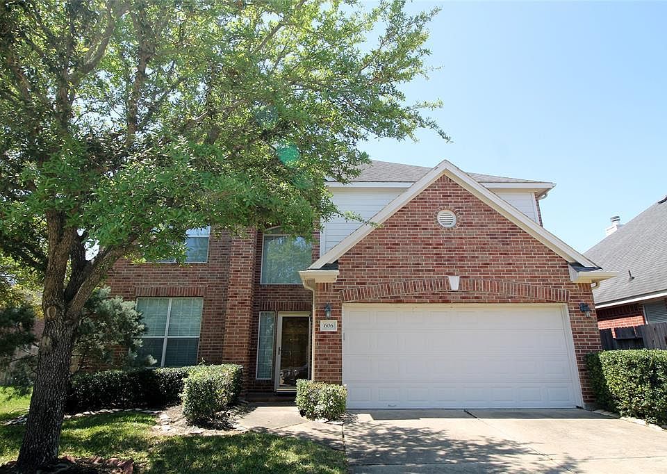 1st image of 606 Dinorah Ct