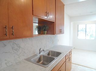 8009 Lemon Ave, La Mesa, CA 91941