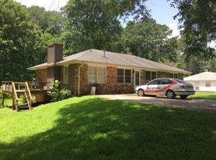 3955 Stonewall Tell Rd, Atlanta, GA 30349