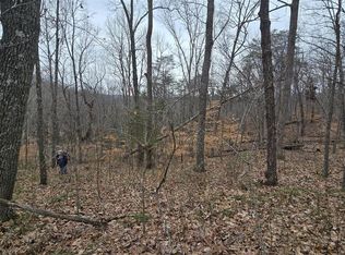 105 Greenbrier Dr, Mammoth Cave, KY 42259