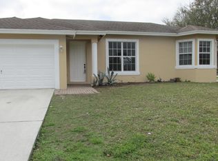 2002 SW Trenton Ln, Port Saint Lucie, FL 34984