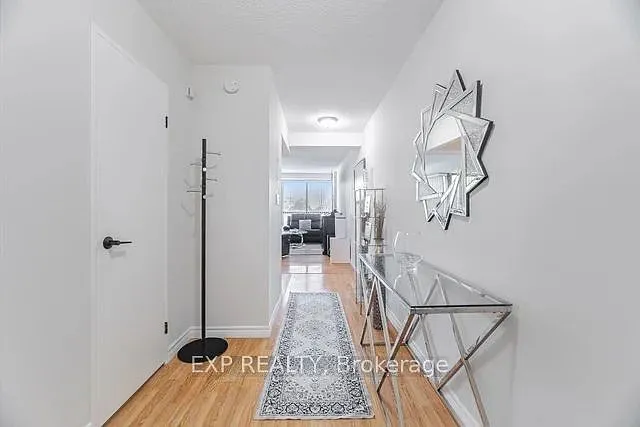 150 Charlton Ave E #608 — Photo 6