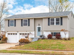 4631 Strathaven Dr, Dayton, OH 45424