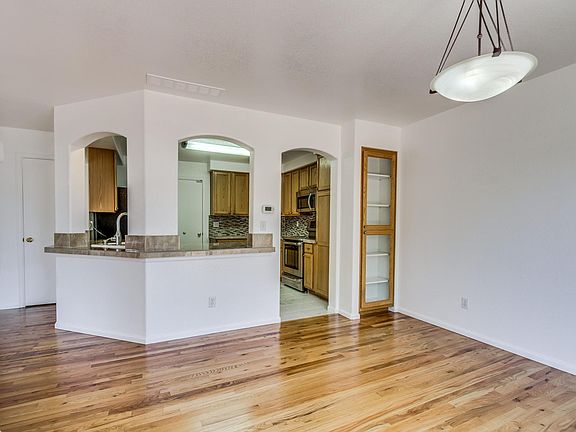 dining room/kitchen