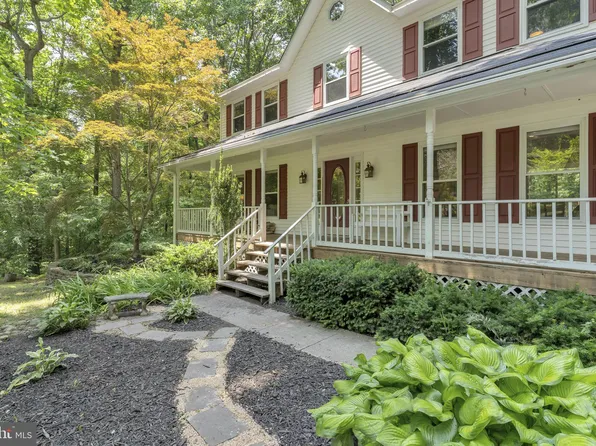 2750 Karen Dr, Chesapeake Beach, MD 20732