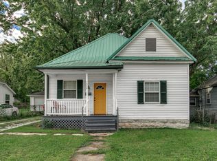 1048 W Mount Vernon St, Springfield, MO 65806
