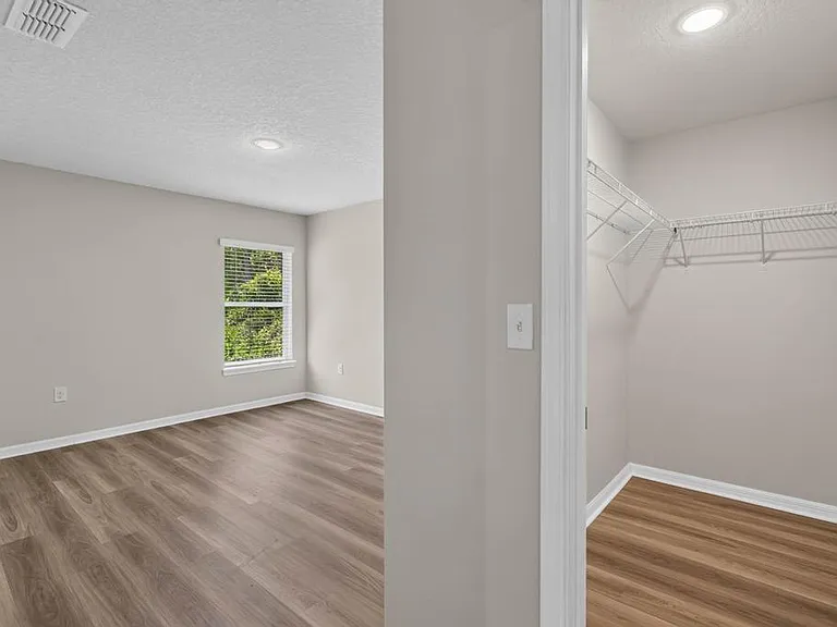 129 Wellwood Laneunit #B — Photo 17
