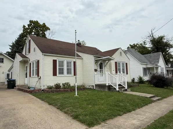 802 S 5th St, Kirksville, MO 63501