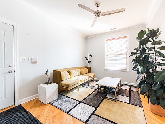3rd image of 2638 W Francis Pl #2S
