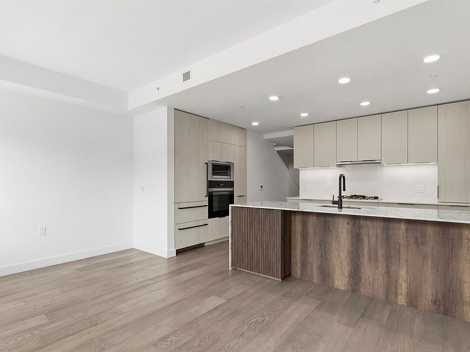 1st image of 3590 W 39th Ave #304