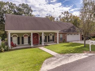 216 Cedar Grove Dr, Opelousas, LA 70570