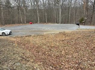 Cressen Dr, Gerrardstown, WV 25420