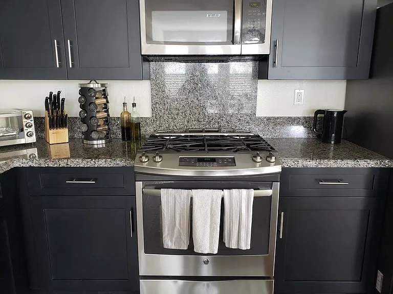 381 Juniper Ave — Photo 5