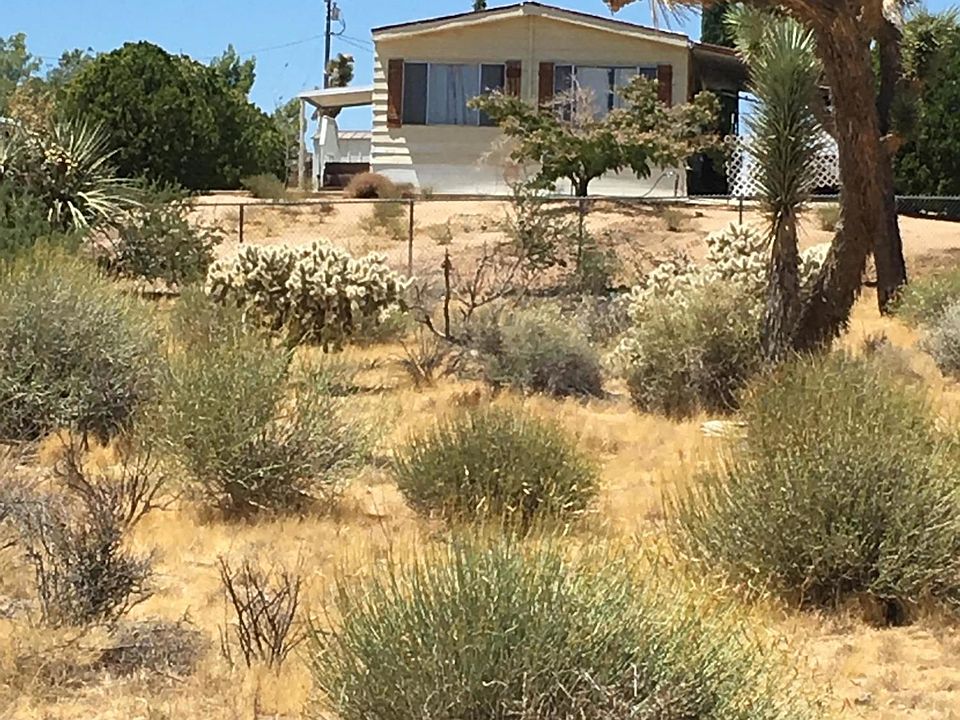 1st image of 3630 Valley Vista Ave