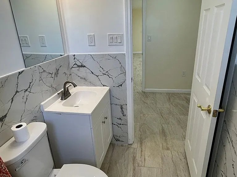 2433 Wakulla Ave — Photo 21