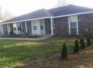 1003 R D Mize Rd, Grain Valley, MO 64029