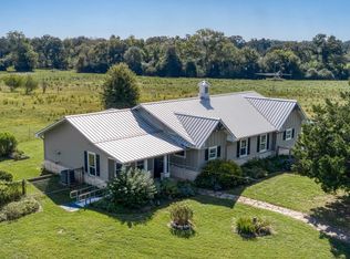 28322 Mellman Rd, Hempstead, TX 77445