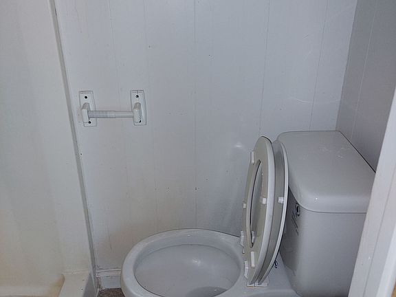 5th image of 1060 Marjorie St Unit 9