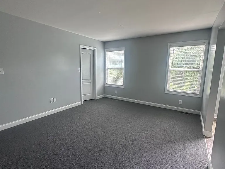 5519 Bannon Crossings Dr — Photo 22