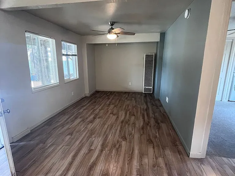 553-557 Silver Strand Blvd — Photo 15