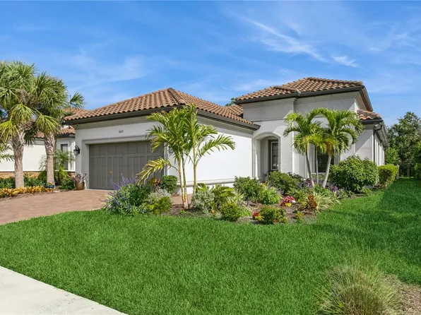 5665 Piccolo St, Nokomis, FL 34275