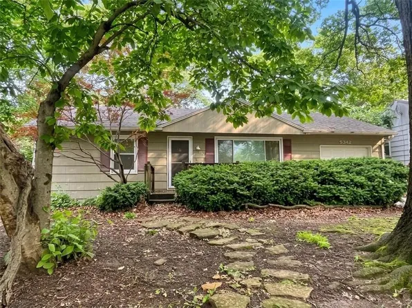 5342 Horton St, Mission, KS 66202