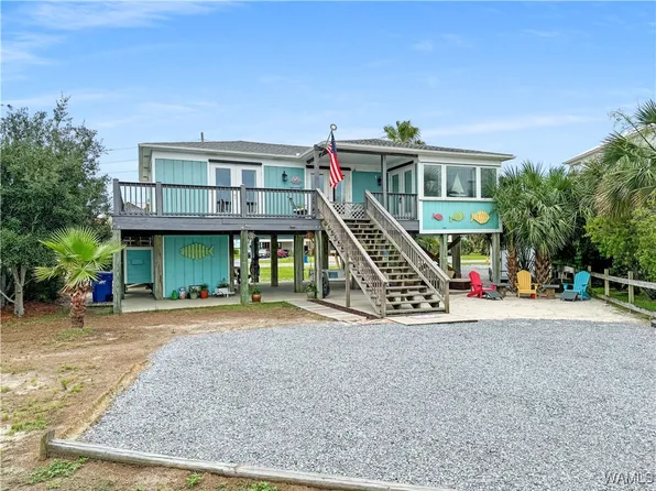 1465 Sandpiper Ln, Gulf Shores, AL 36542