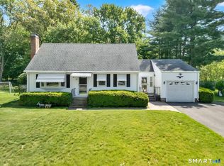 49 Schaffer Dr, East Hartford, CT 06118