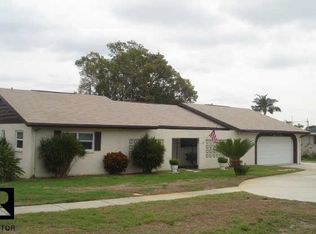 8217 Ridge Rd, Seminole, FL 33772