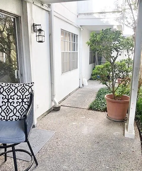 2701 Bellefontaine St #B3 — Photo 16