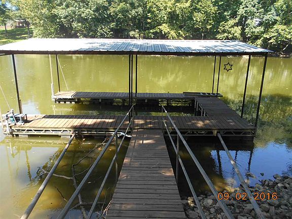 4th image of 261 Driftwood Dr