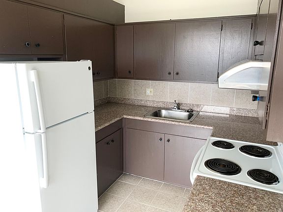 5th image of 950 Quintara St