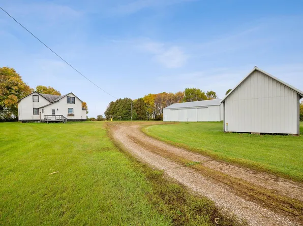 12595 75th St, Glencoe, MN 55336