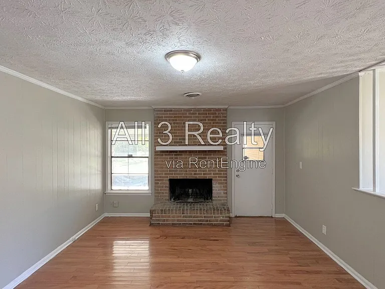 561 Dunbarton Rd — Photo 15