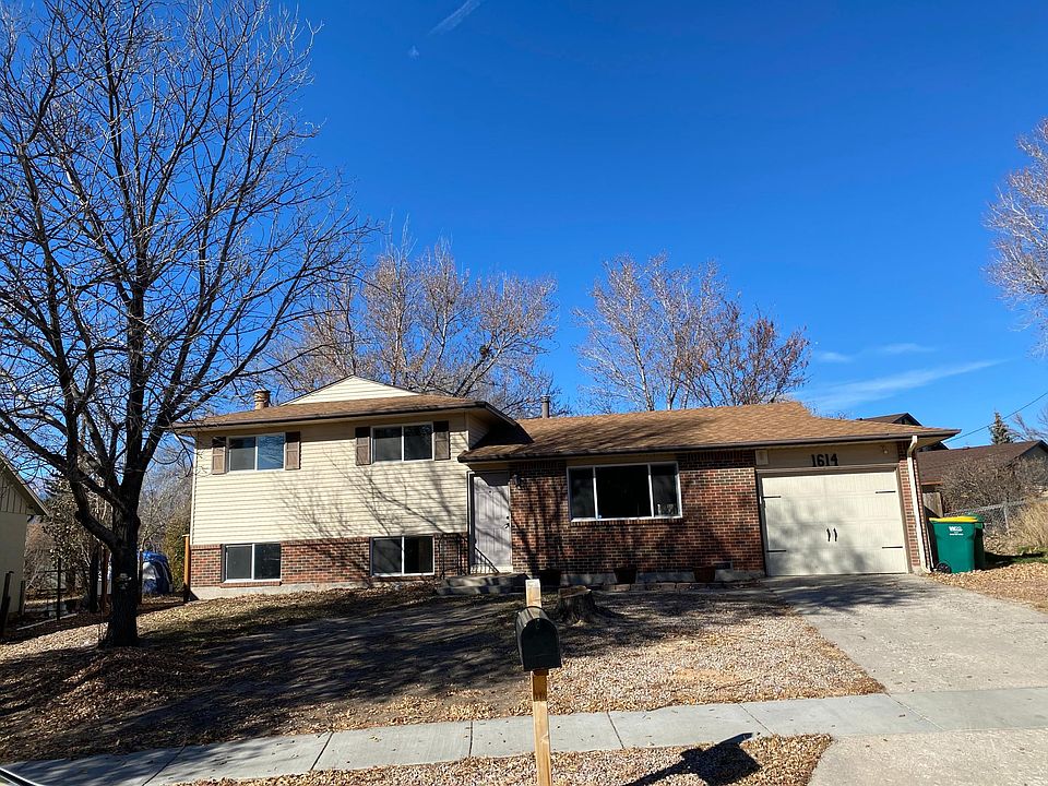 Beautifully updated home, attached garage!