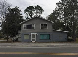305 Holmesville Ave, Baxley, GA 31513