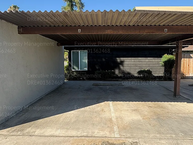 709 Deseret Way — Photo 40