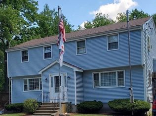 8 Bartlett Dr FLOOR 1, Woburn, MA 01801