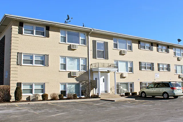 4938 N Leonard Dr Unit 3A photo 1